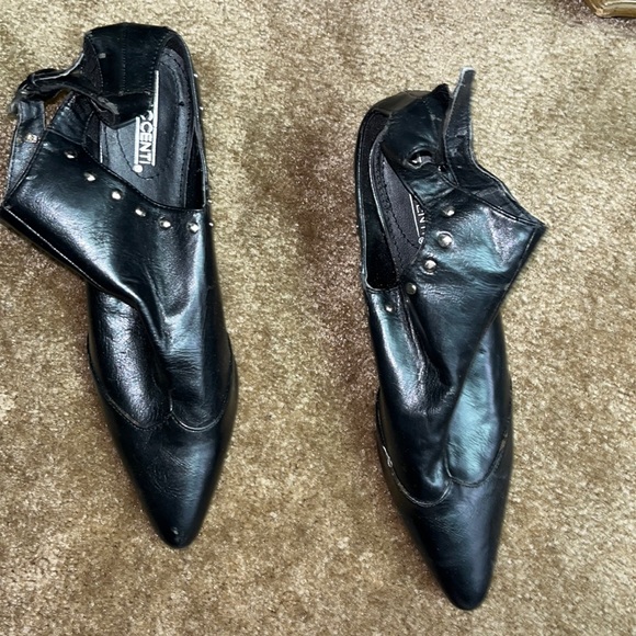 Shoes - Via Accenti Heels